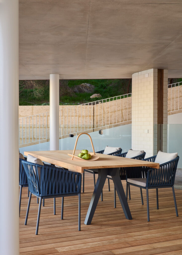 Infinity Views-Bicton-Superseed Architecture-547 Infinity Views-Bicton-Superseed Architecture-547-Designer Alfresco Furniture