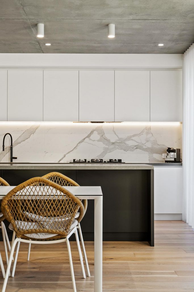 Teh Residence-Rossmoyne-Superseed Architecture-02 Teh Residence-Rossmoyne-Superseed Architecture-02-Concrete Black White Timber Kitchen
