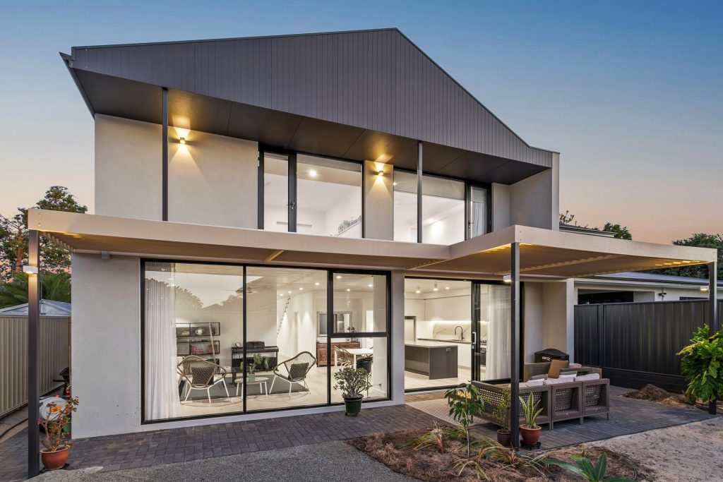 Teh Residence-Rossmoyne-Superseed Architecture-31 Teh Residence-Rossmoyne-Superseed Architecture-31-Modern House Pitched Roof