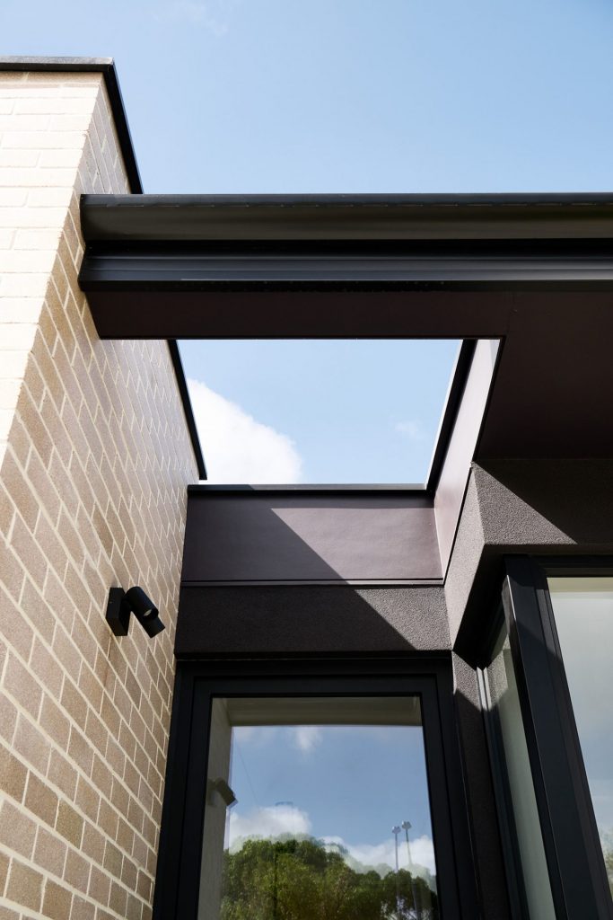 Thomason Residence-Carine-Superseed Architecture-16 Thomason Residence-Carine-Superseed Architecture-16-Black void roof detail