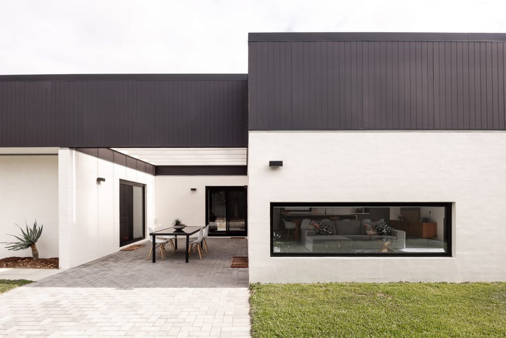 Zimmermann Residence-Mount Claremont-Superseed Architecture-White Bagged Brick House