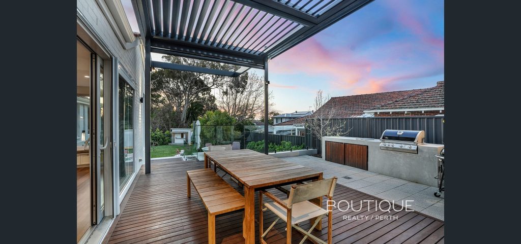McGregor Residence-Floreat-Superseed Architecture-28 McGregor Residence-Floreat-Superseed Architecture-28-custom alfresco black louvres
