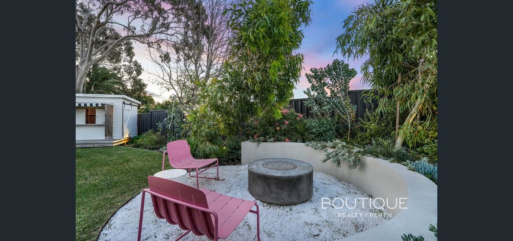 McGregor Residence-Floreat-Superseed Architecture-29 McGregor Residence-Floreat-Superseed Architecture-29-curved fire pit